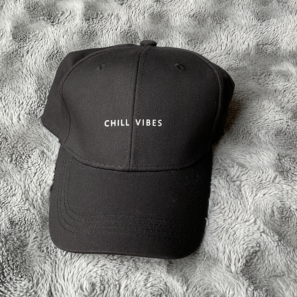 Chill Vibes Black Baseball Cap
